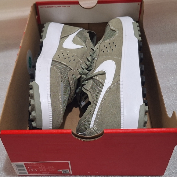 Nike C1TY Men's Sneakers - Picture 7 of 7